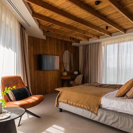 The Pines Bucegi Lodge Bran  Ngoại thất bức ảnh